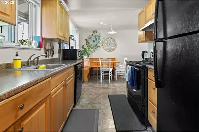 555 Hartke Loop, Oregon City, OR 97045 - Photo 7