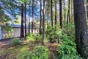 205 18th St, Port Orford, OR 97465 - Photo 21