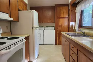 205 18th St, Port Orford, OR 97465 - Photo 5