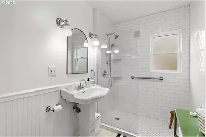 4505 NE 40th Ave, Portland, OR 97211 - Photo 9