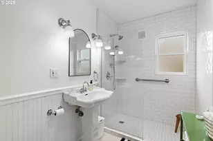 4505 NE 40th Ave, Portland, OR 97211 - Photo 9