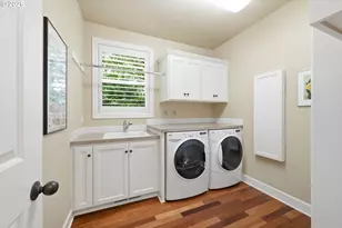 2260 Turnberry Ct, Eugene, OR 97401 - Photo 35