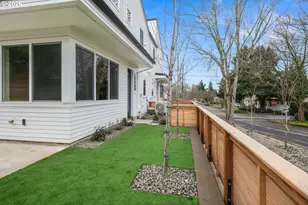 4481 NE 41st Ave, Portland, OR 97211 - Photo 7