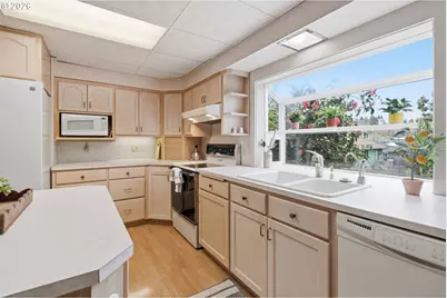 2965 Olive St, Eugene, OR 97405 - Photo 9