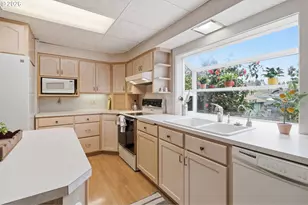 2965 Olive St, Eugene, OR 97405 - Photo 9