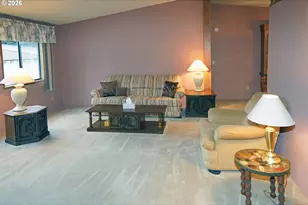 116 SE 8th St, Troutdale, OR 97060 - Photo 7