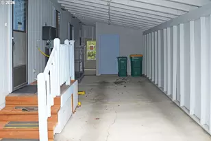 116 SE 8th St, Troutdale, OR 97060 - Photo 5