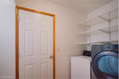 7942 N Hurst Near The Park Ave, Portland, OR 97203 - Photo 7