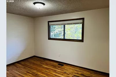 4134 SE Washington St, Milwaukie, OR 97222 - Photo 15