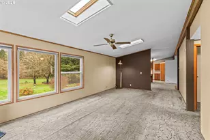 31725 Lynx Hollow Rd, Creswell, OR 97426 - Photo 15