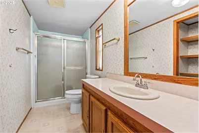 31725 Lynx Hollow Rd, Creswell, OR 97426 - Photo 19