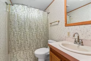 31725 Lynx Hollow Rd, Creswell, OR 97426 - Photo 23