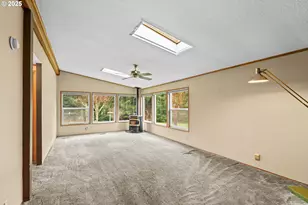 31725 Lynx Hollow Rd, Creswell, OR 97426 - Photo 13