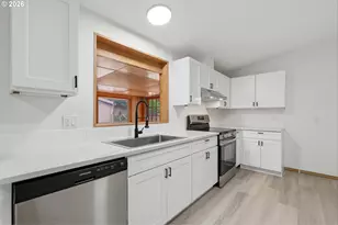 7353 5th St, Turner, OR 97392 - Photo 11