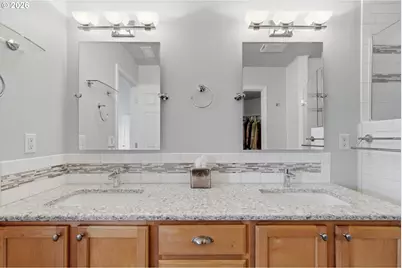 804 N 26th Ave, Cornelius, OR 97113 - Photo 33