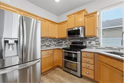 804 N 26th Ave, Cornelius, OR 97113 - Photo 11