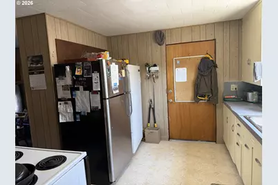 140 Poplar St, Powers, OR 97466 - Photo 21