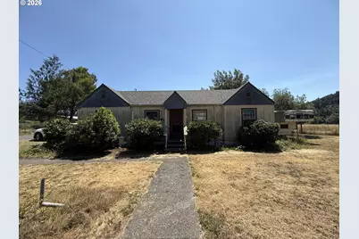 140 Poplar St, Powers, OR 97466 - Photo 1