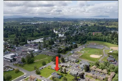 135 SW 2nd St, Warrenton, OR 97146 - Photo 15