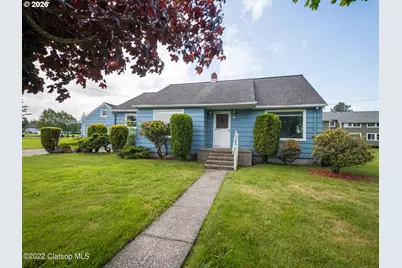 135 SW 2nd St, Warrenton, OR 97146 - Photo 13