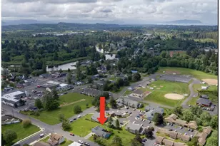 135 SW 2nd St, Warrenton, OR 97146 - Photo 17