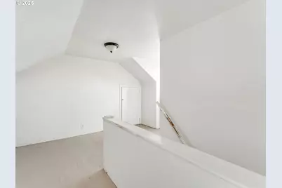 375 SW Spruce St, Willamina, OR 97396 - Photo 21