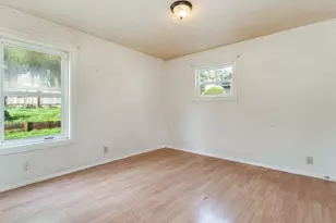 375 SW Spruce St, Willamina, OR 97396 - Photo 9