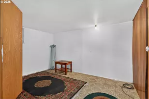 422 W 11th St, The Dalles, OR 97058 - Photo 21