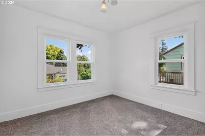 422 W 11th St, The Dalles, OR 97058 - Photo 15