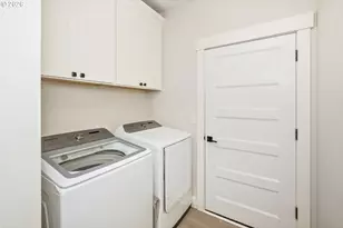 12453 SE 24th Ave, Milwaukie, OR 97222 - Photo 37