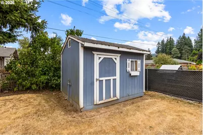 1100 SW 2nd Ave, Mill City, OR 97360 - Photo 31