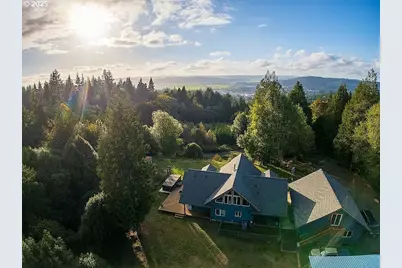 2636 Western Dr, Coquille, OR 97423 - Photo 9