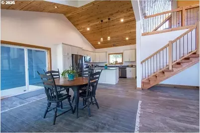 2636 Western Dr, Coquille, OR 97423 - Photo 17