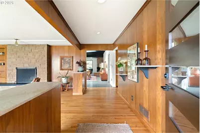 3906 NE Rosa Parks Way, Portland, OR 97211 - Photo 3
