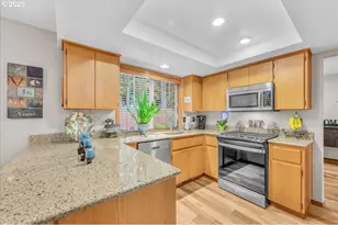 10816 NE 77th Cir, Vancouver, WA 98662 - Photo 9