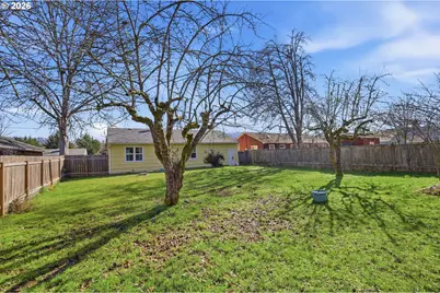 2950 Ferry St, Eugene, OR 97405 - Photo 25