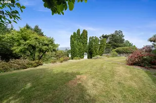 2418 1st St, Tillamook, OR 97141 - Photo 31