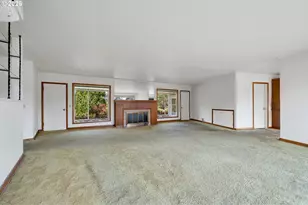 2418 1st St, Tillamook, OR 97141 - Photo 5
