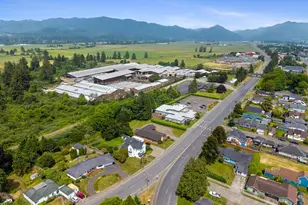 2418 1st St, Tillamook, OR 97141 - Photo 39