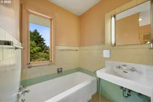 2418 1st St, Tillamook, OR 97141 - Photo 17