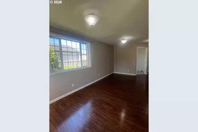 2035 Cedar Ave, Reedsport, OR 97467 - Photo 9
