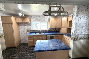 209 W Broadway St, Goldendale, WA 98620 - Photo 21