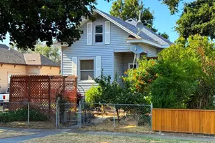 209 W Broadway St, Goldendale, WA 98620 - Photo 1