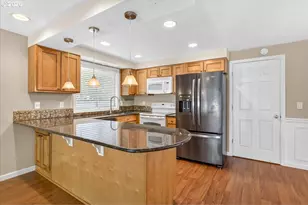 2855 SE Cornutt St, Hillsboro, OR 97123 - Photo 7