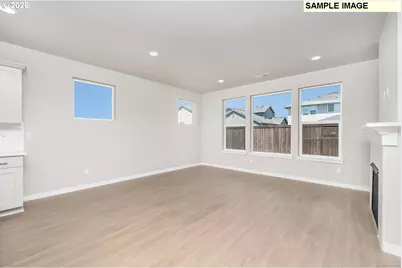 1231 W Sparrow Ave, La Center, WA 98629 - Photo 9