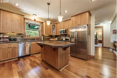 33402 SE Wood Dr, Washougal, WA 98671 - Photo 11