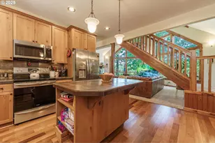 33402 SE Wood Dr, Washougal, WA 98671 - Photo 9