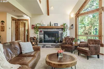 33402 SE Wood Dr, Washougal, WA 98671 - Photo 7