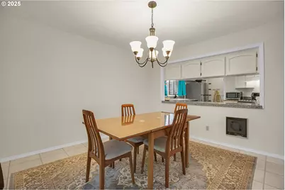 218 Cervantes #B, Lake Oswego, OR 97035 - Photo 13