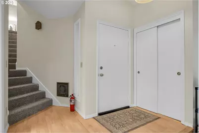 218 Cervantes #B, Lake Oswego, OR 97035 - Photo 17